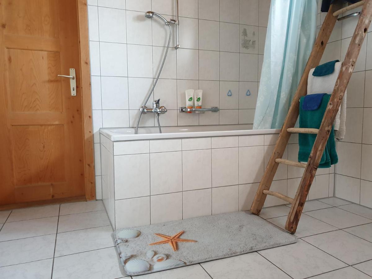 Ferienwohnung Antonia Surcuolm Екстериор снимка